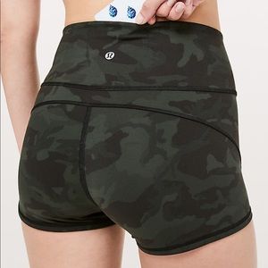 Lululemon spandex camo print shorts